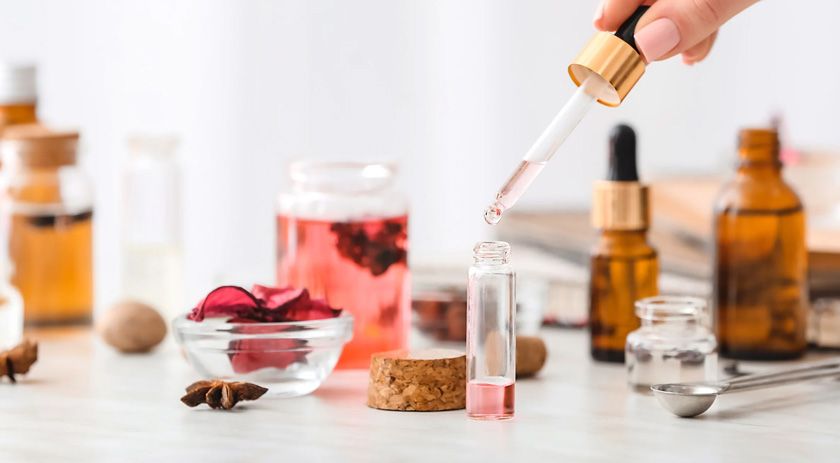 Gợi ý 17 loại tinh dầu giảm nếp nhăn nhanh cho da căng mịn tức thì - 20