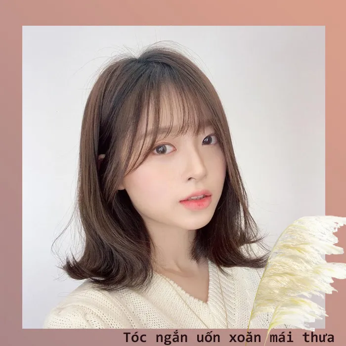 Top 21+ kiểu tóc xoăn ngắn đẹp, dễ chăm sóc mà nàng nên thử