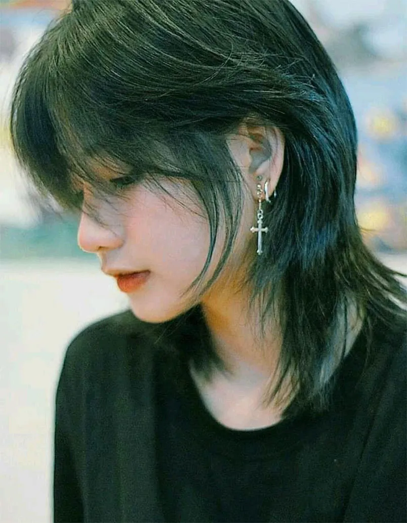 15+ kiểu tóc mullet layer nữ mặt tròn trẻ trung, rất phổ biến
