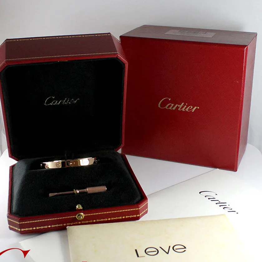 6 cách phân biệt trang sức Cartier thật giả bằng mắt thường