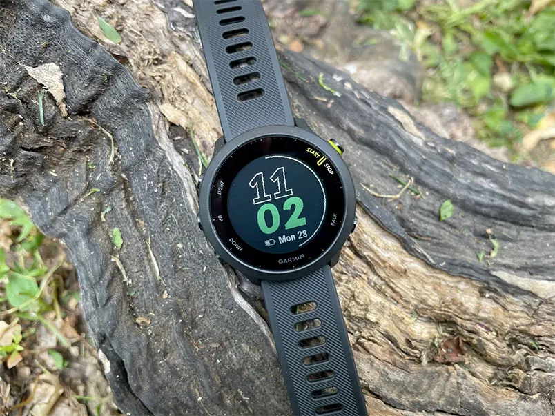 Đánh giá đồng hồ thông minh Garmin Forerunner 55 đa tiện ích