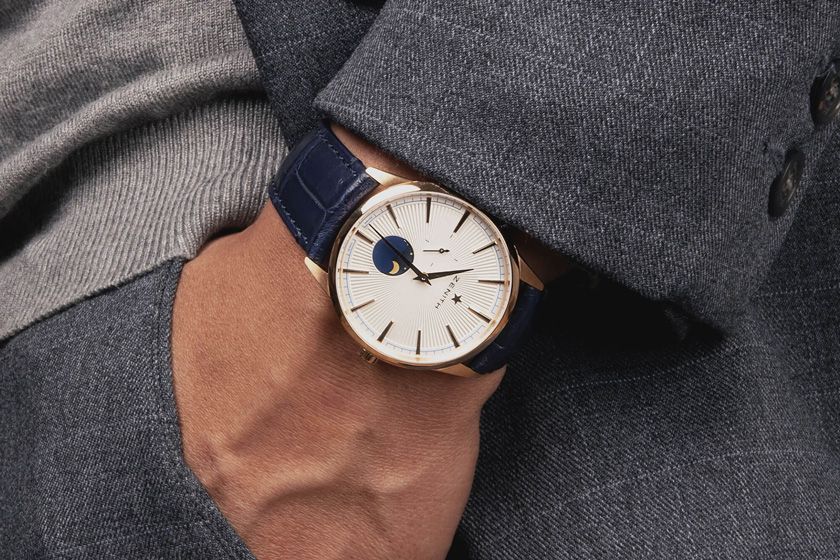 Đồng hồ Moon Phase là gì? Cách cài đặt và sử dụng đồng hồ tuần trăng
