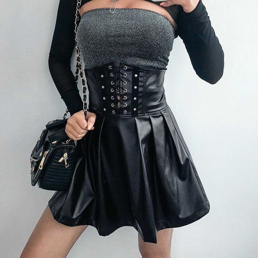 Gothic style là gì? 20+ cách phối đồ Gothic bí ẩn và cá tính