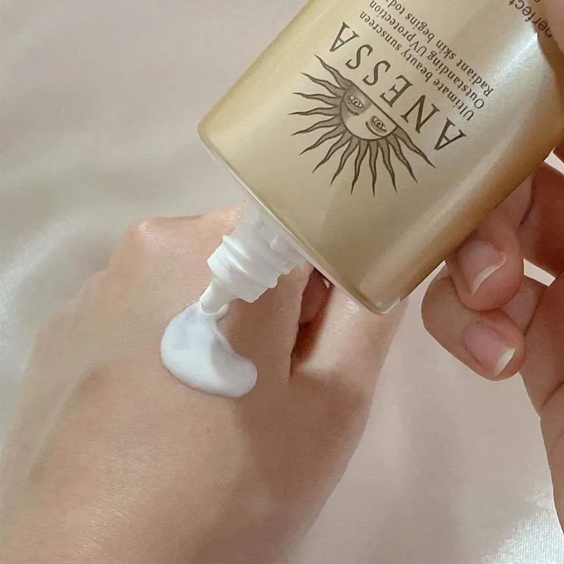 Review 3 kem chống nắng Anessa nâng tone tốt 2025