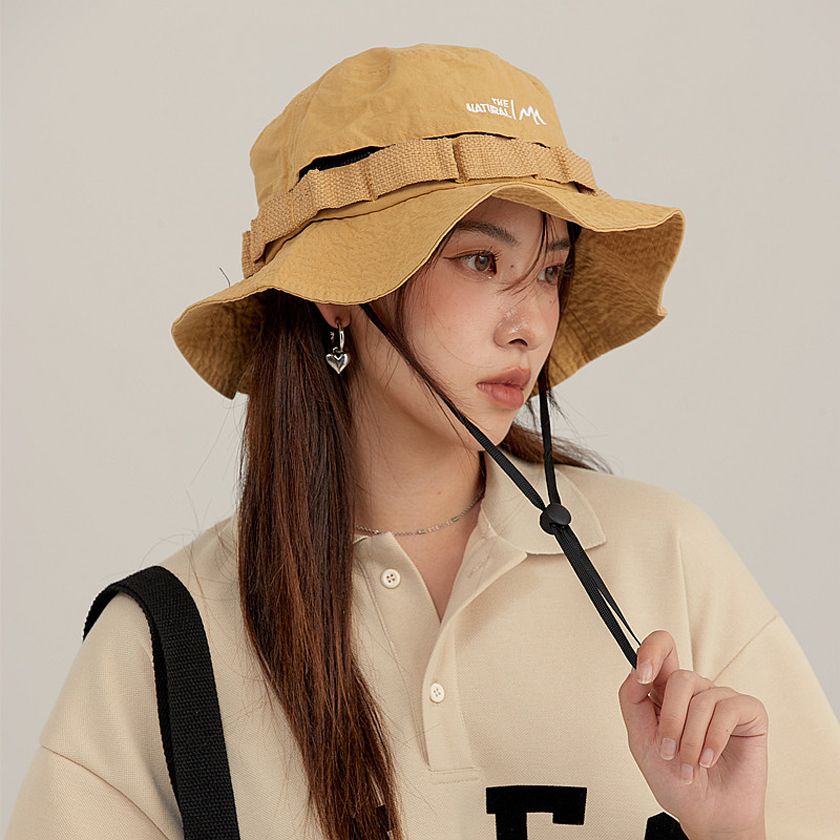 Mũ boonie bucket là gì? 10 cách phối đồ 