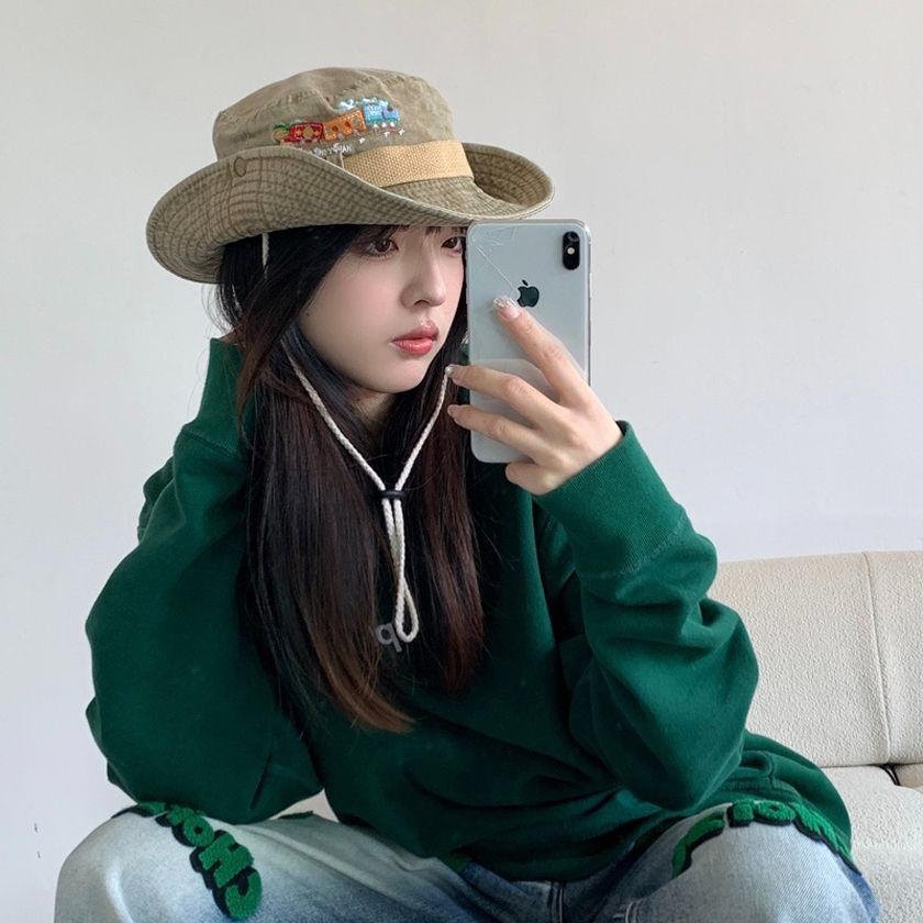 Mũ boonie bucket là gì? 10 cách phối đồ 