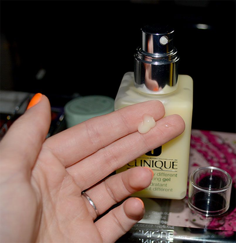 Review kem dưỡng ẩm Clinique cho da dầu mụn hiệu quả   - 4