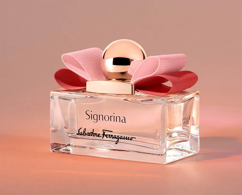 Review nước hoa Signorina hồng được yêu thích hiện nay