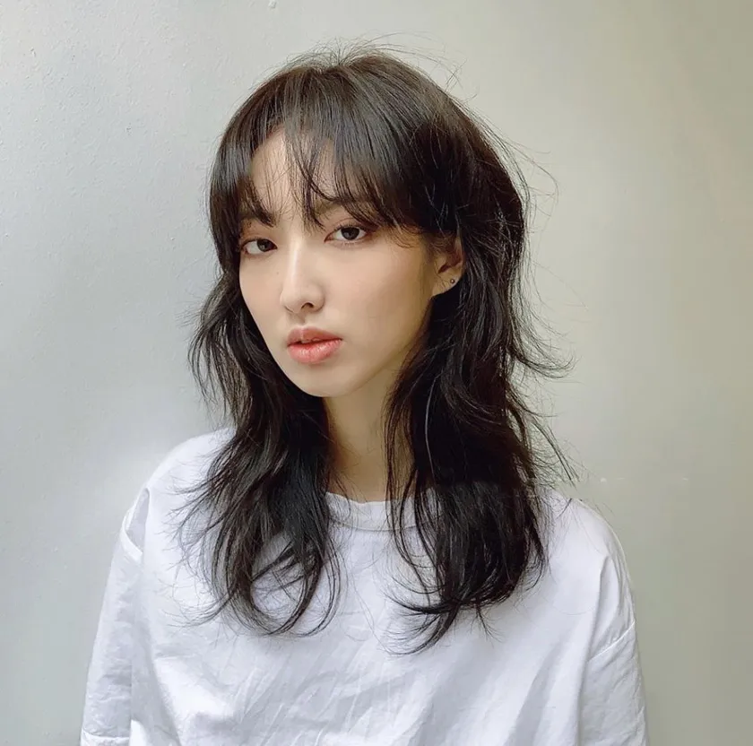 13+ kiểu tóc mullet nữ dài phong cách và rất cuốn hút 2025