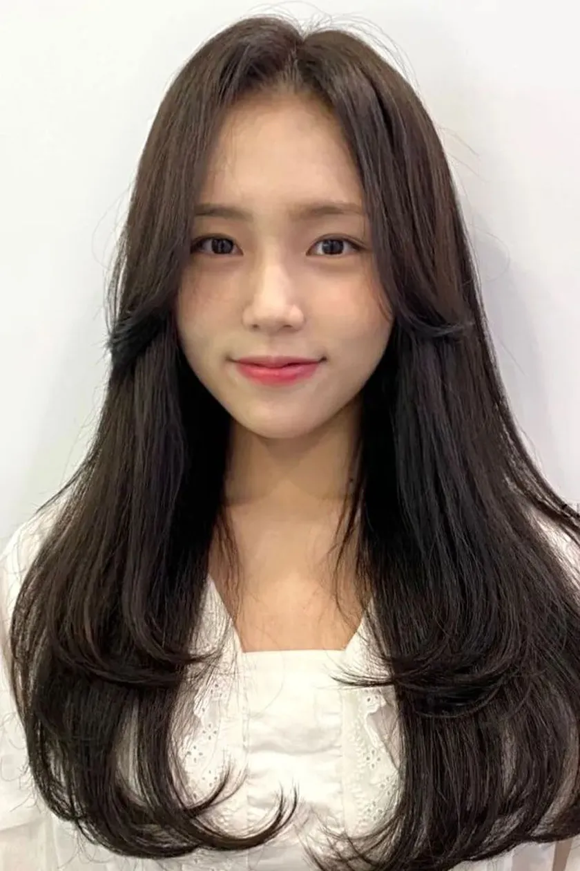 13+ kiểu tóc mullet nữ dài phong cách và rất cuốn hút 2025