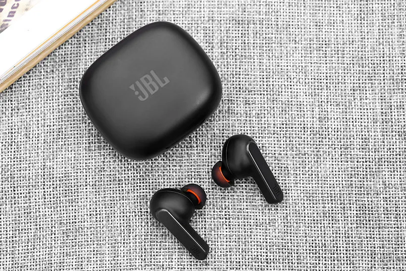 Top 11 tai nghe bluetooth không dây đáng mua 2025