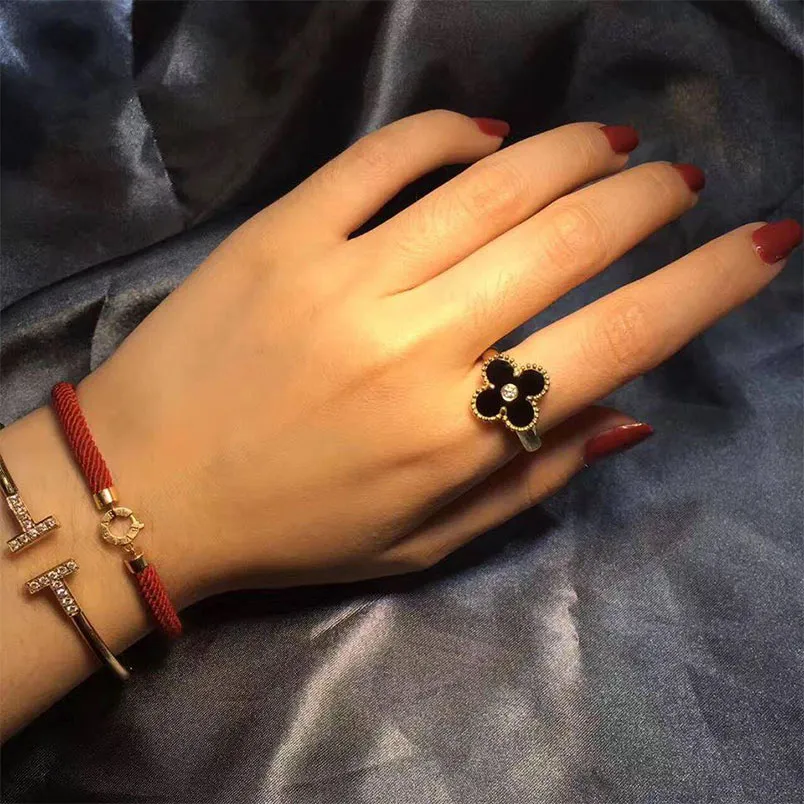 Top 7 nhẫn cỏ 4 lá Van Cleef Arpels được đáng mua