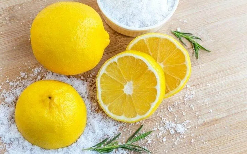 13 cách làm trắng răng tại nhà thân thiện với làn da, siêu tiết kiệm