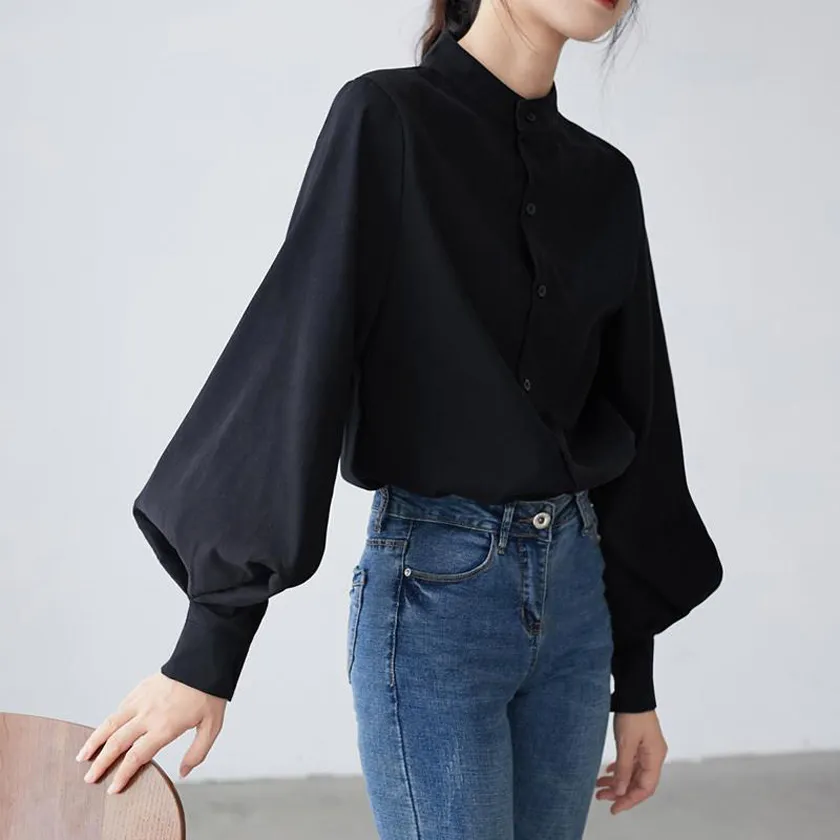 Top 30+ mẫu áo sơ mi nữ công sở thanh lịch và thời trang