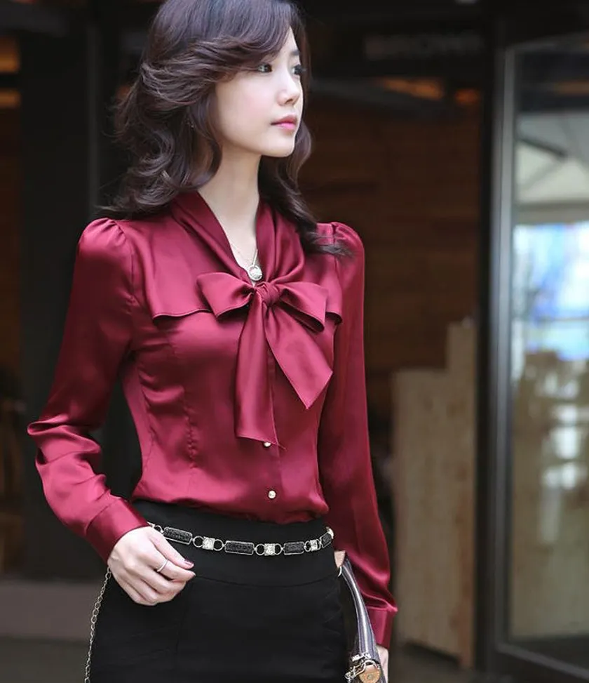 Top 30+ mẫu áo sơ mi nữ công sở thanh lịch và thời trang