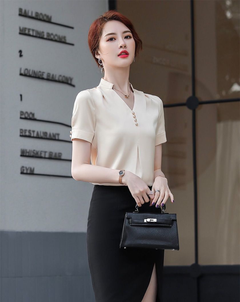 Top 30+ mẫu áo sơ mi nữ công sở thanh lịch và thời trang