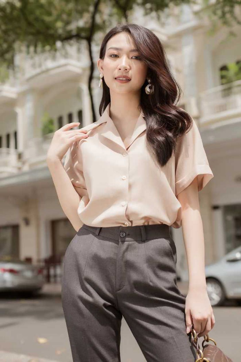 Top 30+ mẫu áo sơ mi nữ công sở thanh lịch và thời trang