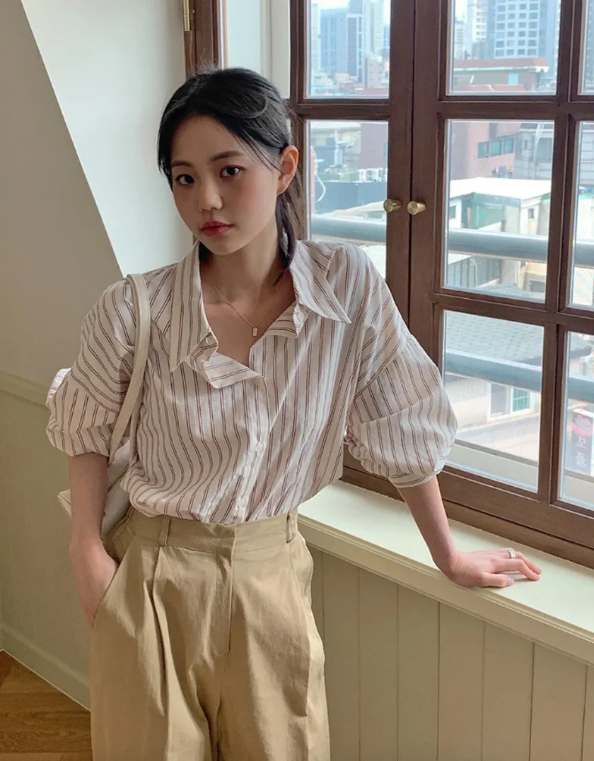 Top 30+ mẫu áo sơ mi nữ công sở thanh lịch và thời trang