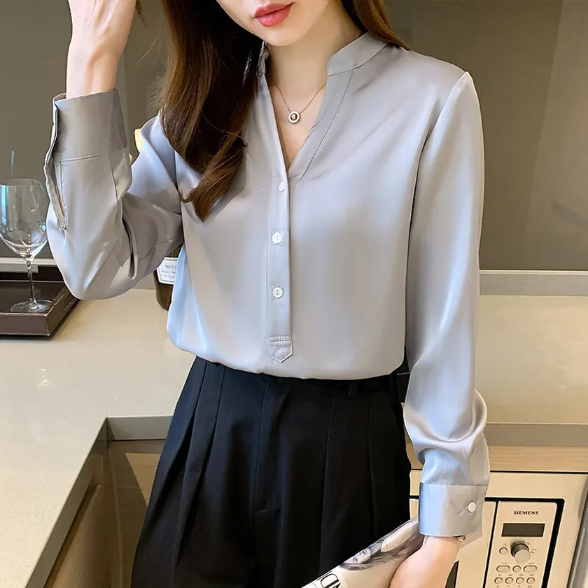 Top 30+ mẫu áo sơ mi nữ công sở thanh lịch và thời trang