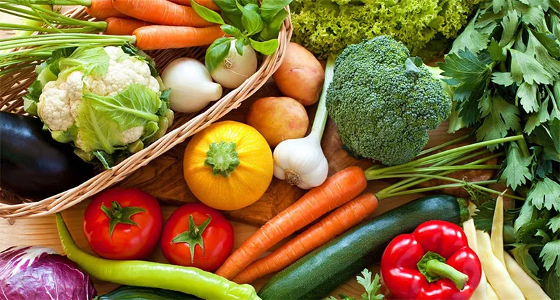Bấm lỗ tai kiêng ăn gì? Bấm lỗ tai nên ăn gì cho mau lành?