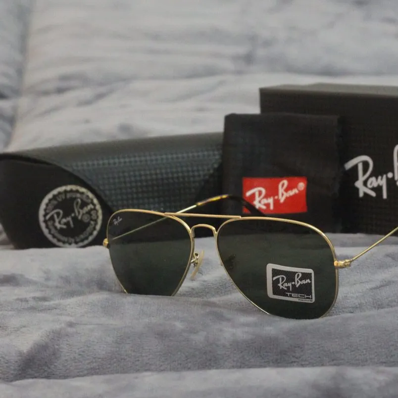 Các dòng kính Rayban kinh điển bán chạy mọi thời đại