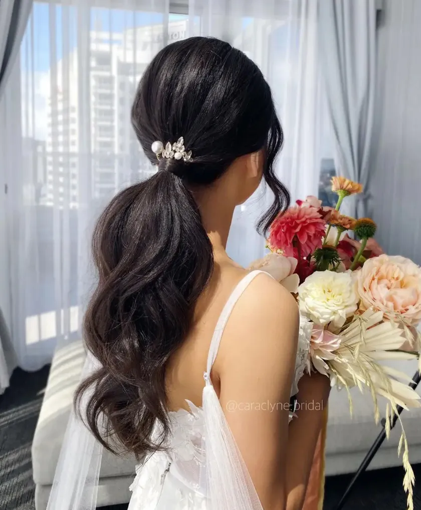 Thử ngay 24 cách buộc tóc đuôi ngựa đẹp cho mọi dịp