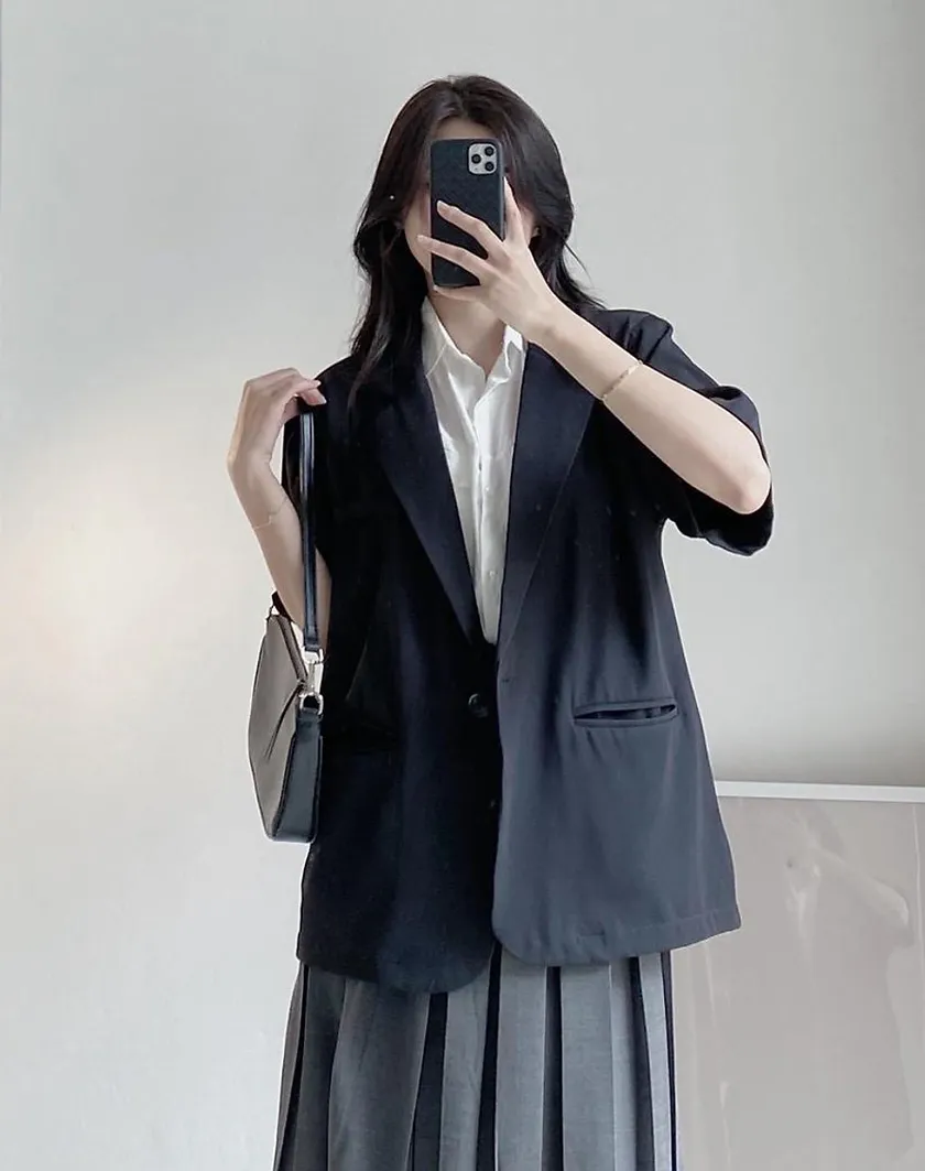 Lưu ngay 15 cách mặc áo blazer tay ngắn đẹp cho phái nữ