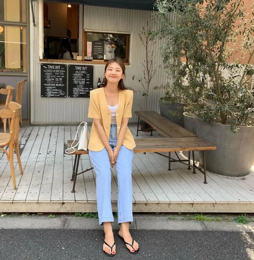 Lưu ngay 15 cách mặc áo blazer tay ngắn đẹp cho phái nữ