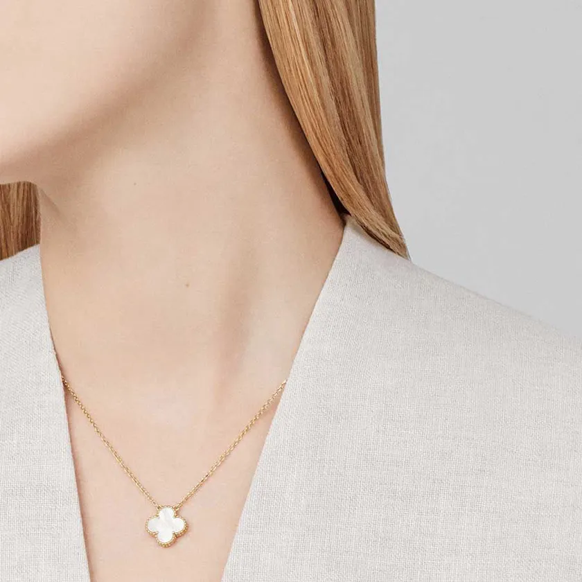 Khám phá 10 mẫu dây chuyền vàng 18k sang trọng đang thịnh hành
