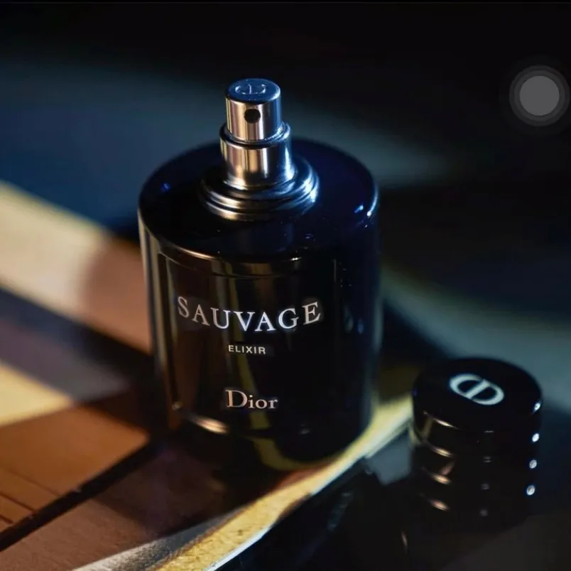 Dior Sauvage có mấy loại? Mùi nào rất thơm lưu hương lâu - 8
