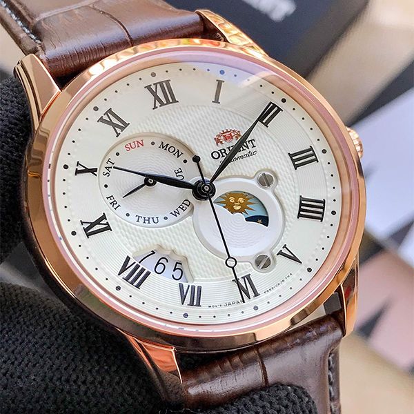 Đồng Hồ Nam Orient Sun & Moon Gen 3 Rosegold Ver 2 RA-AK0007S10B Màu Nâu Vàng Hồng - Đồng hồ - Vua Hàng Hiệu