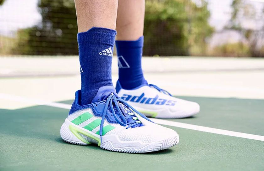 15 đôi giày tennis Adidas chất lượng chất lượng tốt cho mọi tay vợt