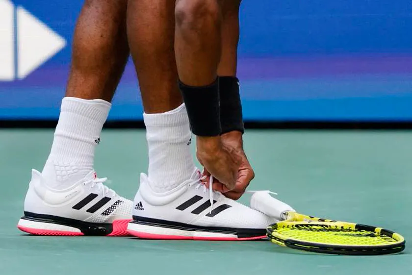 15 đôi giày tennis Adidas chất lượng chất lượng tốt cho mọi tay vợt