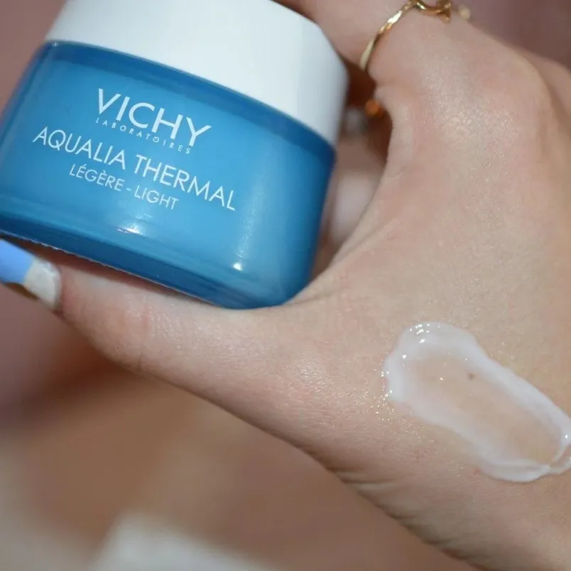 5 kem dưỡng ẩm trước makeup tốt giúp da căng mịn