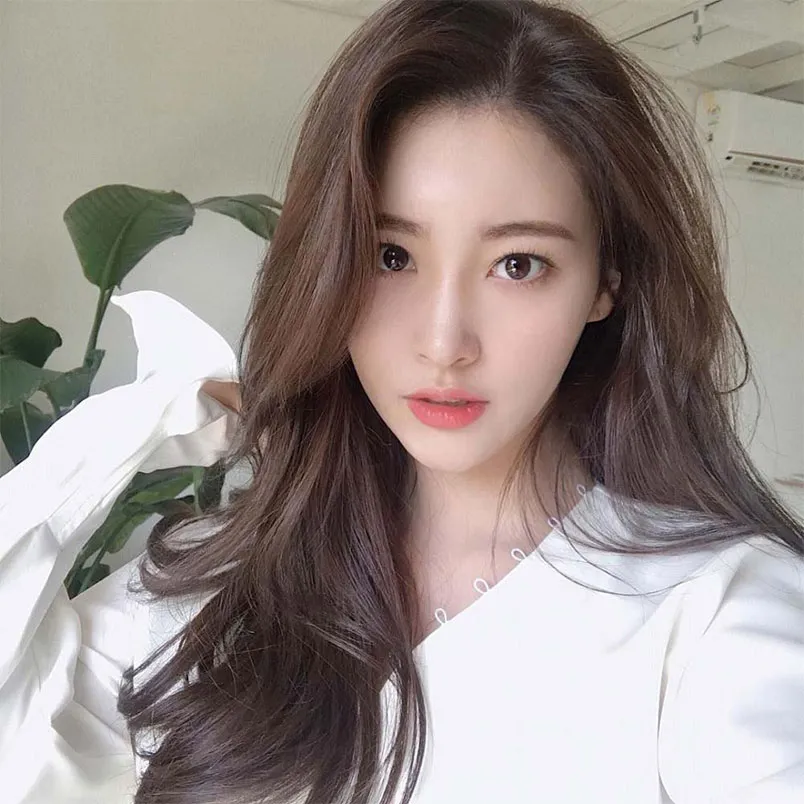 Nhuộm màu gì không phai ra vàng bò? Cách giữ màu tóc nhuộm