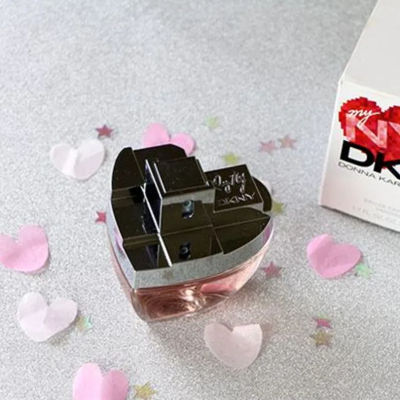 Review 5 chai nước hoa DKNY rất thơm lưu hương lâu - 8