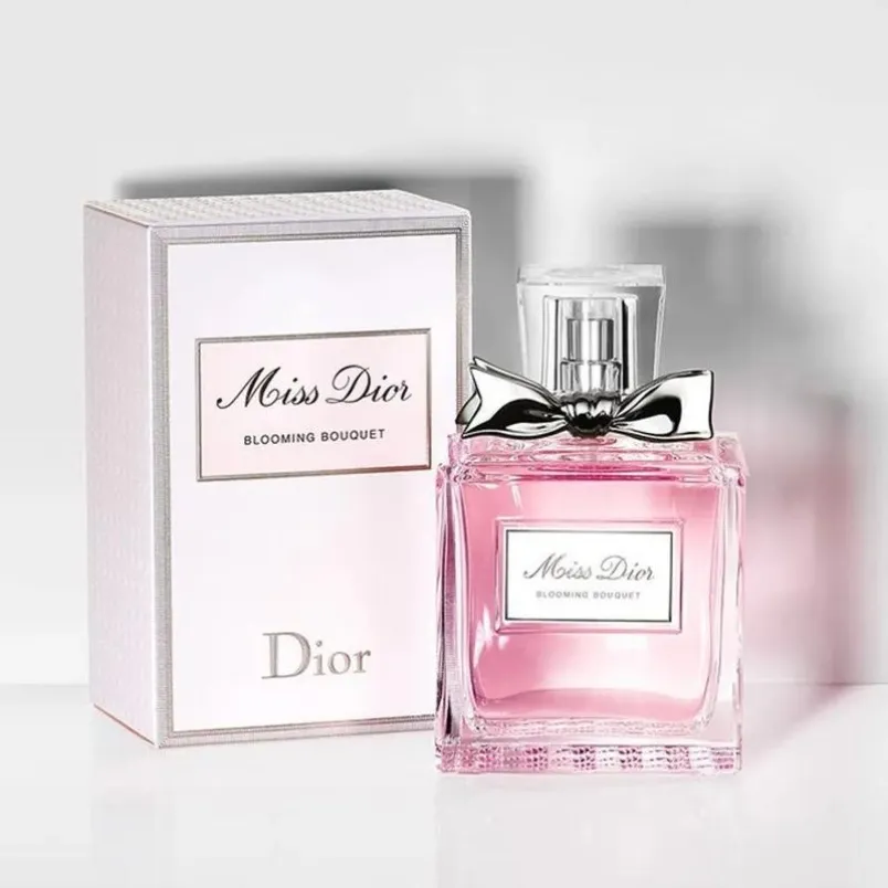 Nước hoa Miss Dior có mấy loại? Mùi nào thơm nổi trội?