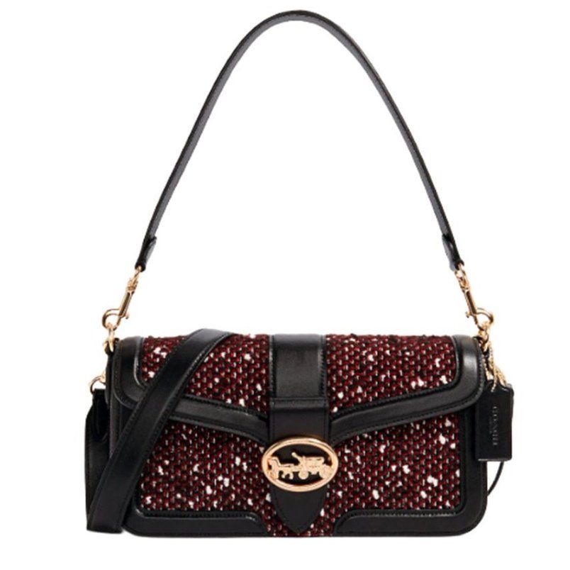 Shoulder bag là gì? 7+ mẫu túi đeo vai đẹp và sang trọng cho nữ
