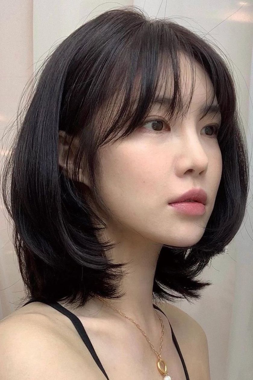 22 kiểu tóc mái ngố hot trend đang được yêu rất thích 2025