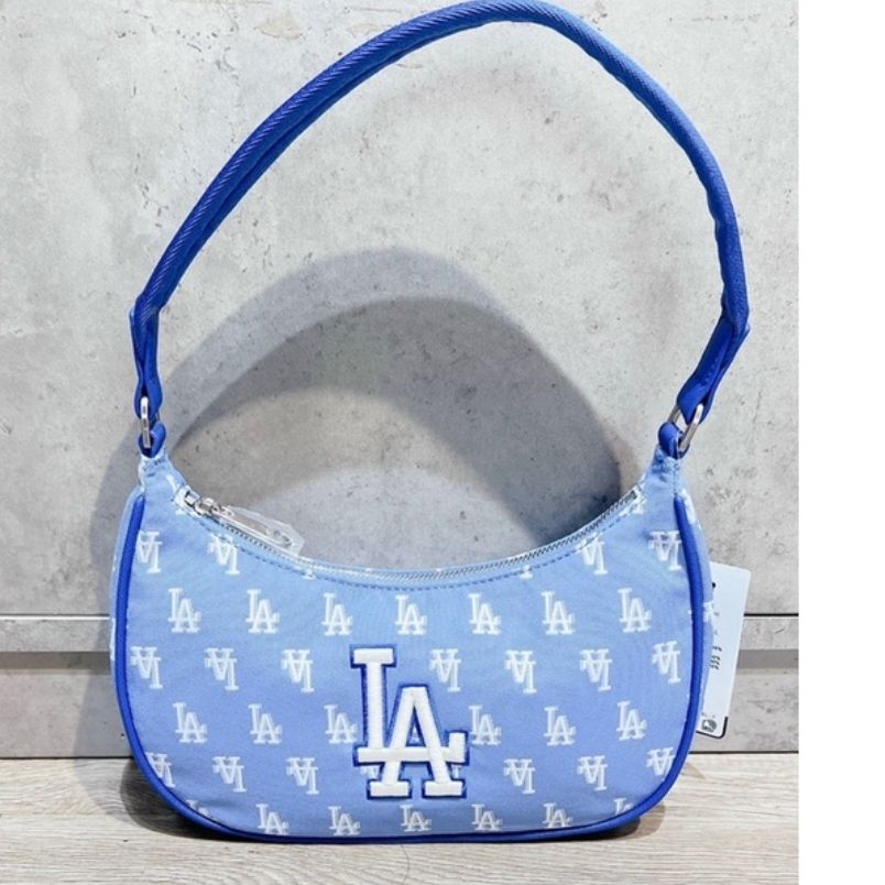 7 mẫu túi kẹp nách MLB chính hãng vô cùng đẹp 2025 - 8