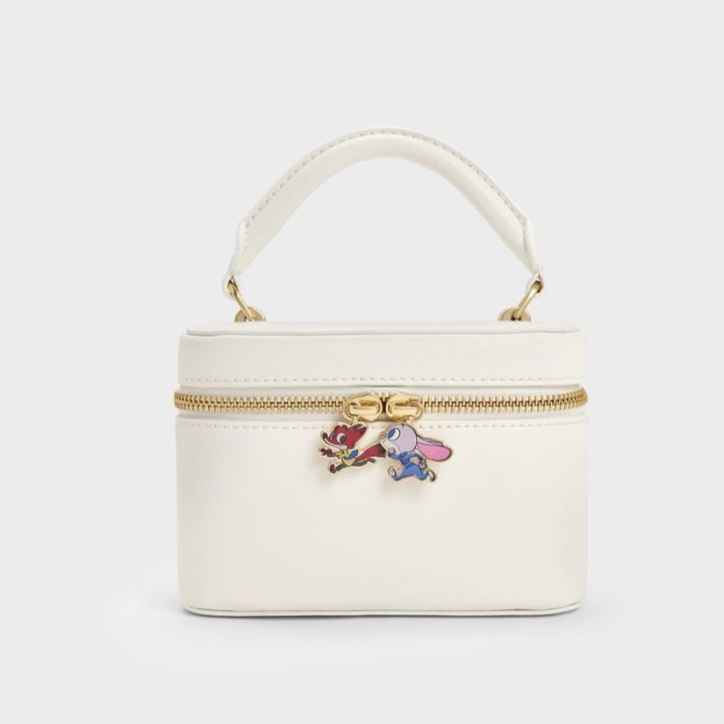 7 mẫu túi thỏ Charles & Keith chính hãng vừa xinh xắn vừa thời trang