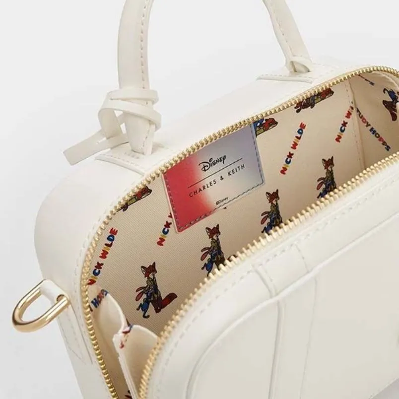 7 mẫu túi thỏ Charles & Keith chính hãng vừa xinh xắn vừa thời trang