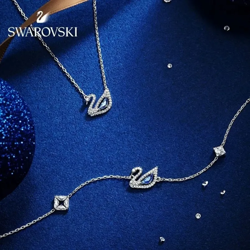 5 mẫu vòng tay thiên nga Swarovski chính hãng vô cùng đẹp