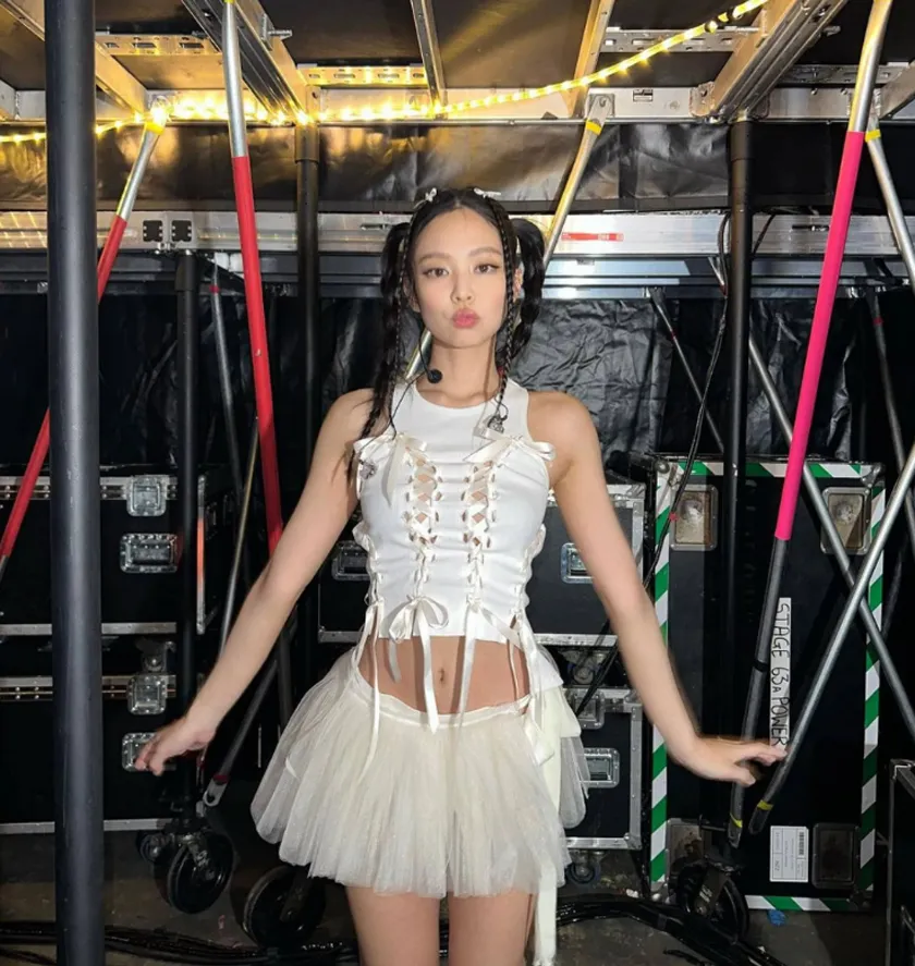 20 ý tưởng diện đồ phong cách Balletcore đẹp như Jennie