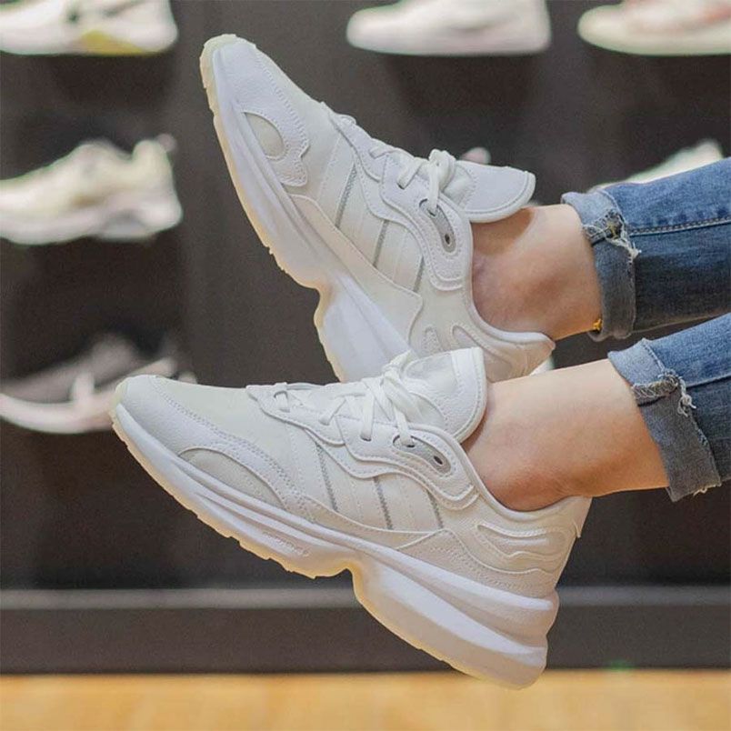 Top 11 đôi giày thể thao đế cao tôn dáng, bán chạy