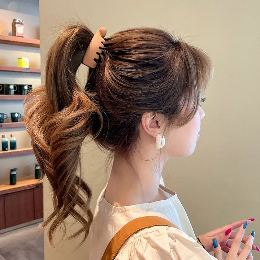 Mách nàng 9 kiểu buộc tóc cho mặt tròn đẹp như gái Hàn
