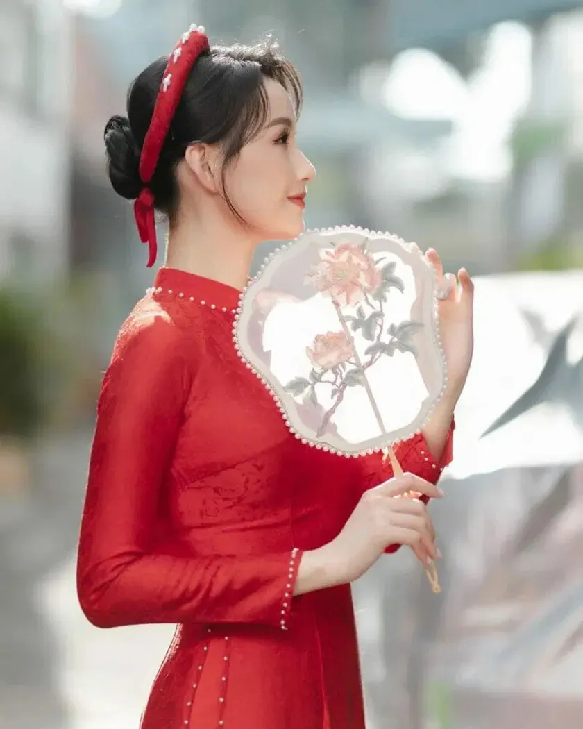Top 24 kiểu tóc cho cô dâu tóc ngắn tạo ấn tượng trong ngày cưới