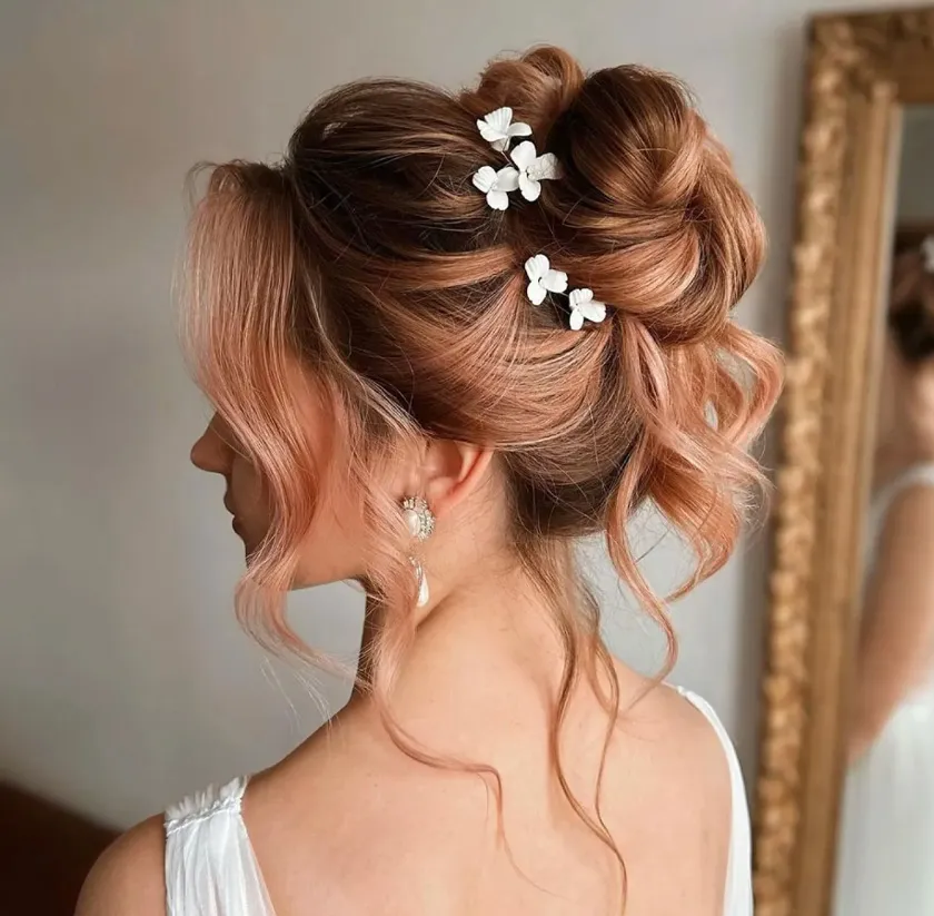 Top 19 kiểu tóc cho cô dâu trán cao cực xinh đẹp và tỏa sáng