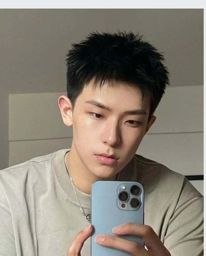 7 kiểu tóc Crew Cut vô cùng đẹp cho chàng thêm bảnh bao