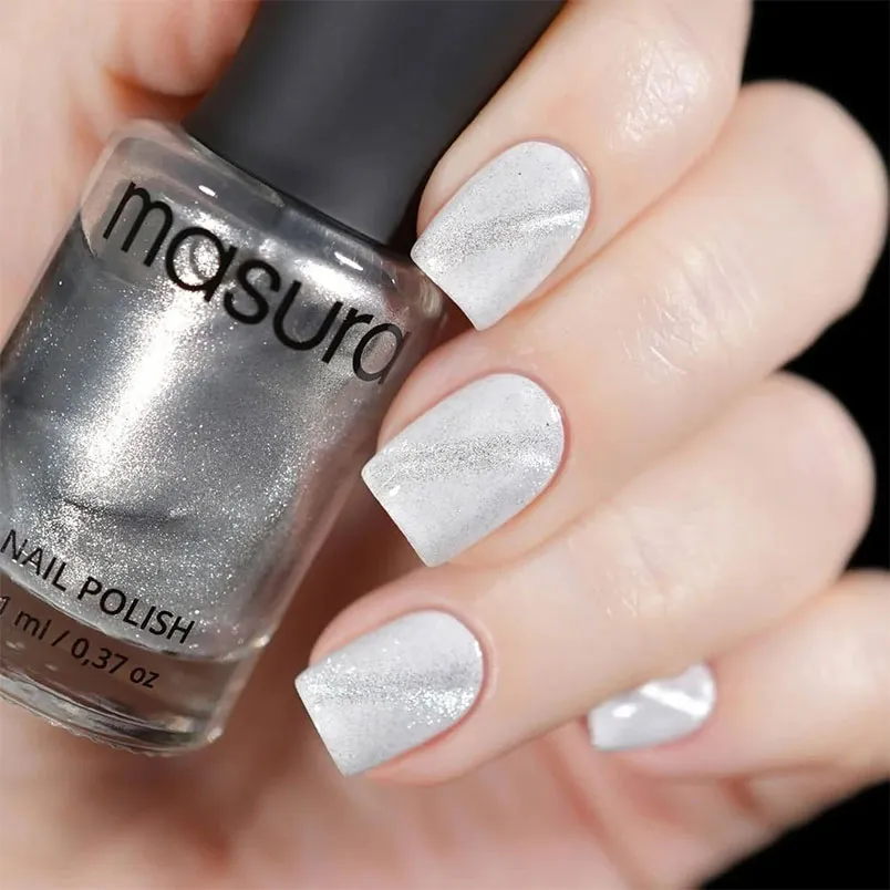 99+ mẫu nail mắt mèo đẹp, sang chảnh cho nàng